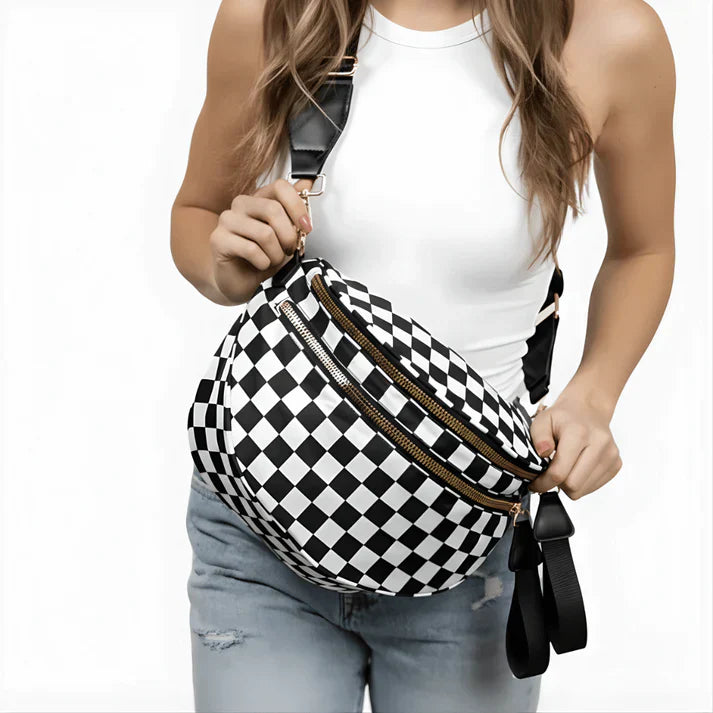 The Roomiest Crossbody Bum Bag（White, black, pink）